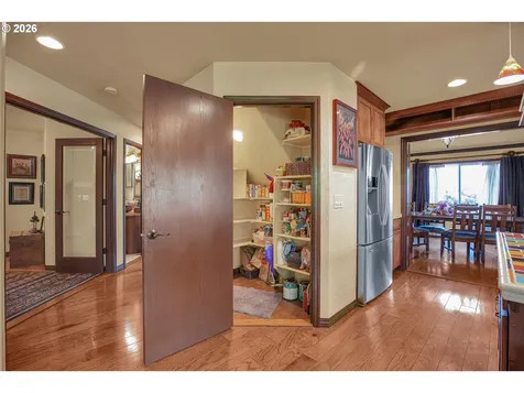705 N Molalla Avenue Molalla OR 97038