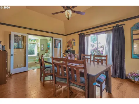 705 N Molalla Avenue Molalla OR 97038