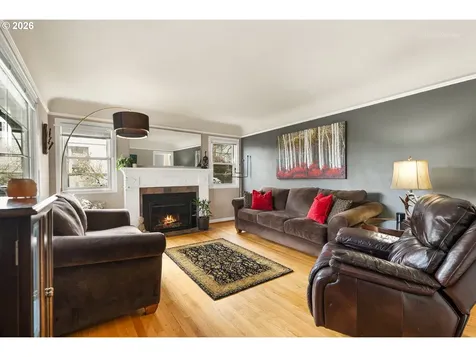 6733 S Virginia Avenue Portland OR 97219