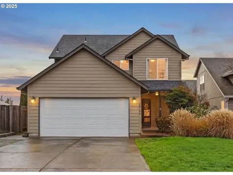 20794 Walnut Street NE Aurora OR 97002