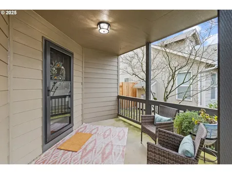 20794 Walnut Street NE Aurora OR 97002