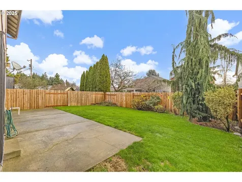 20794 Walnut Street NE Aurora OR 97002