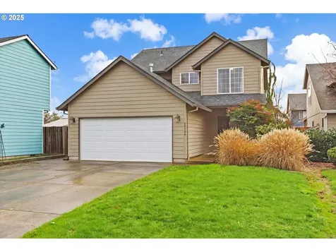 20794 Walnut Street NE Aurora OR 97002