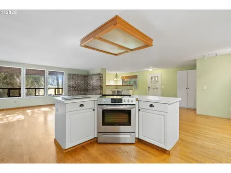 19485 S Ferguson Terrace Oregon City OR 97045