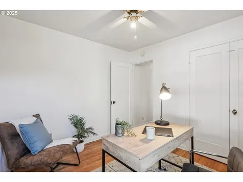 3411 NE 83rd Avenue Portland OR 97220