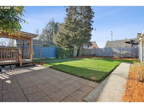3411 NE 83rd Avenue Portland OR 97220