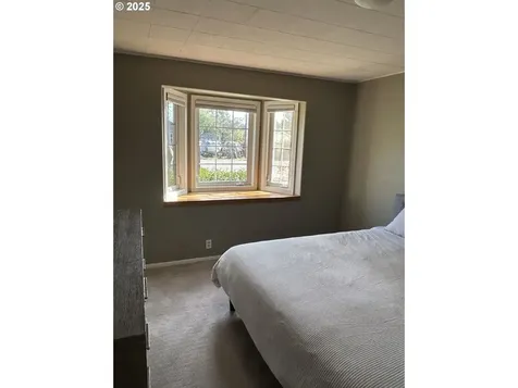 777 Kingwood Street Florence OR 97439