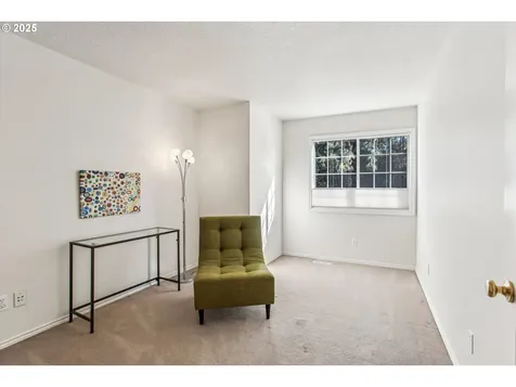 8403 SW 8th Avenue Portland OR 97219