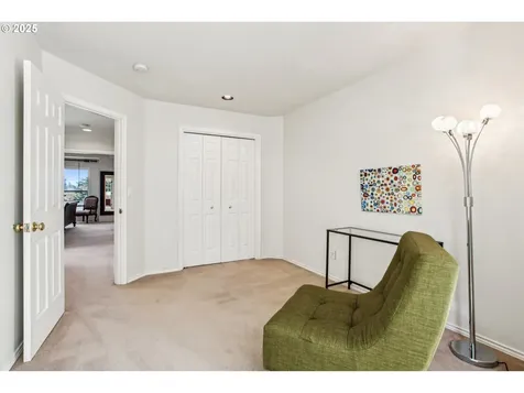 8403 SW 8th Avenue Portland OR 97219