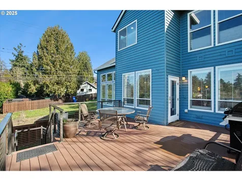 8403 SW 8th Avenue Portland OR 97219
