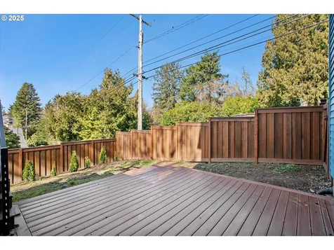 8403 SW 8th Avenue Portland OR 97219