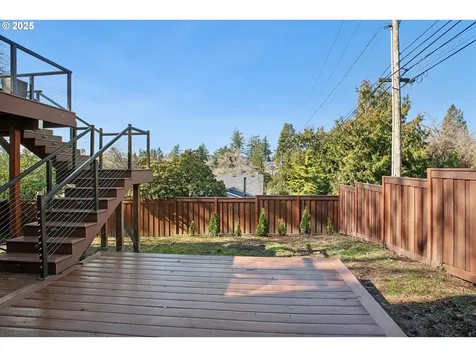 8403 SW 8th Avenue Portland OR 97219