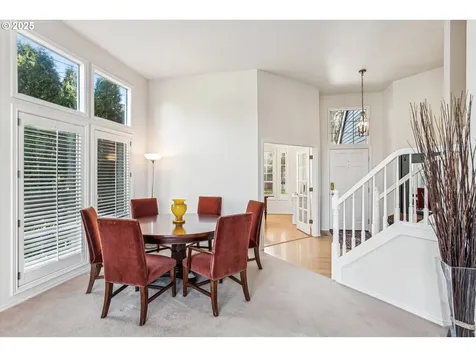 8403 SW 8th Avenue Portland OR 97219