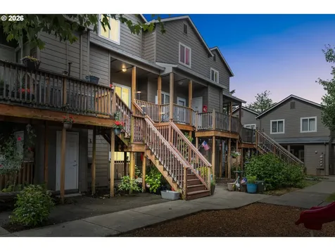 695 SE 197th Avenue Portland OR 97233