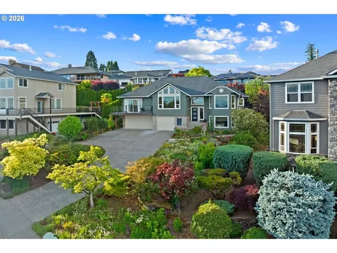 2709 NW 9th Avenue Camas WA 98607