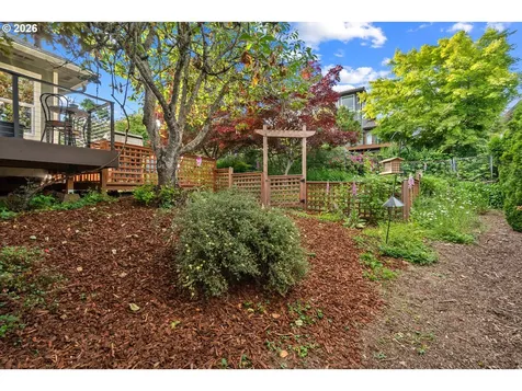 2709 NW 9th Avenue Camas WA 98607