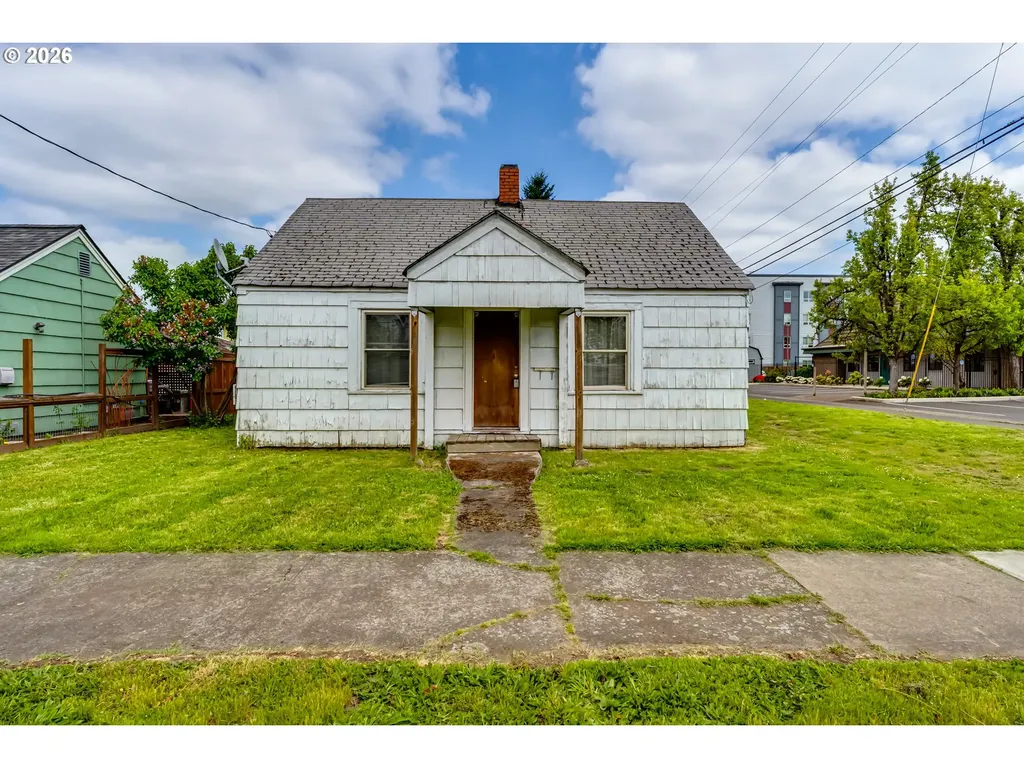 123 10th Street Springfield OR 97477