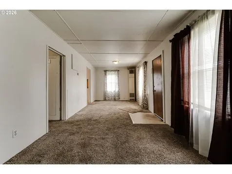 123 10th Street Springfield OR 97477