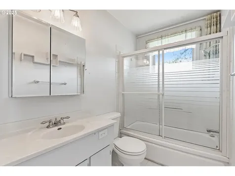 549 Valley Avenue Baker City OR 97814