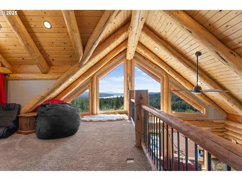 55778 SW Scoggins Valley Road Gaston OR 97119