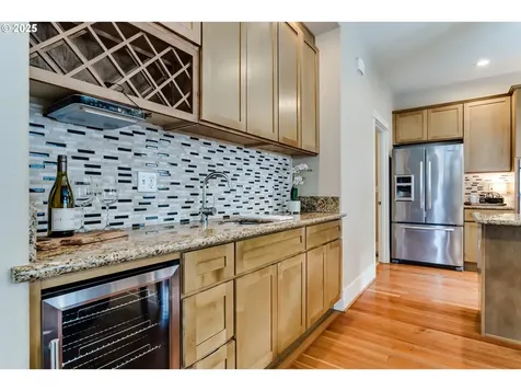 91115 N Miller Street Eugene OR 97408