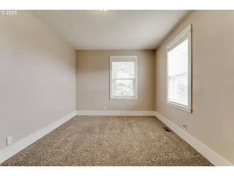 91115 N Miller Street Eugene OR 97408