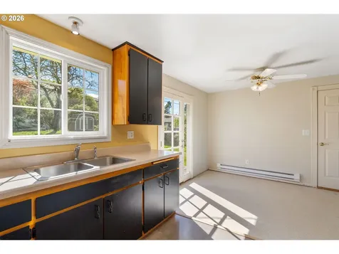 2419 Prospect Avenue Hood River OR 97031