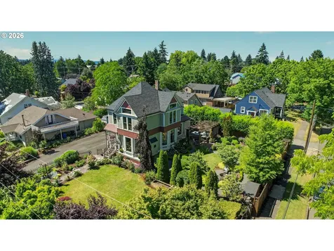 712 E 28th Street Vancouver WA 98663