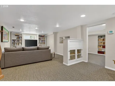 712 E 28th Street Vancouver WA 98663