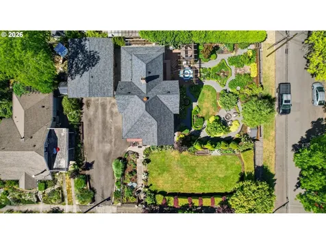 712 E 28th Street Vancouver WA 98663