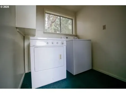 2620 Chambers Street Eugene OR 97405