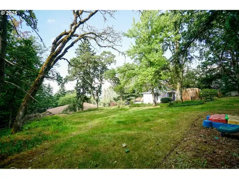 2620 Chambers Street Eugene OR 97405