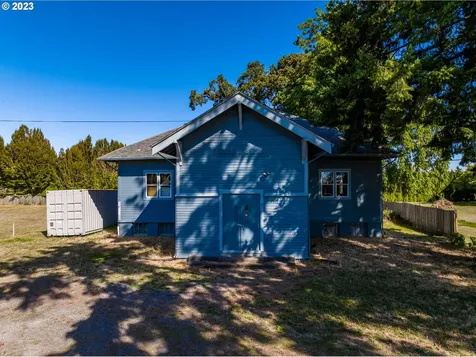 995 Belle Passi Road Woodburn OR 97071