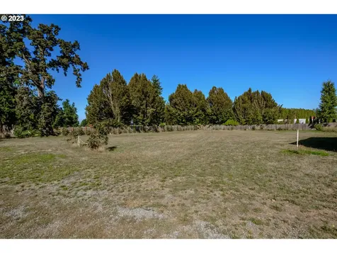 995 Belle Passi Road Woodburn OR 97071
