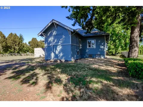 995 Belle Passi Road Woodburn OR 97071