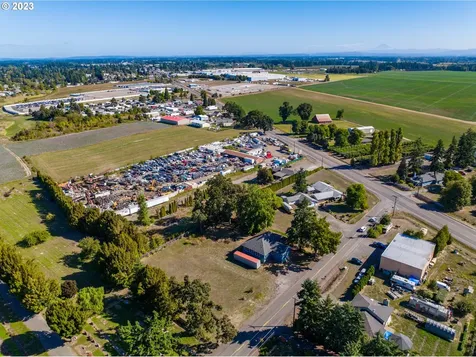 995 Belle Passi Road Woodburn OR 97071