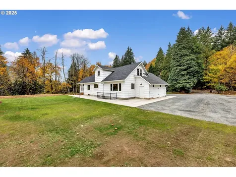 45505 NE Yale Bridge Road Amboy WA 98601