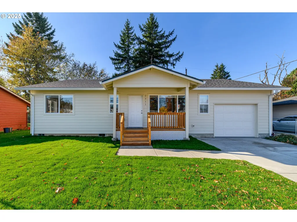 2211 SE 182nd Avenue Portland OR 97233