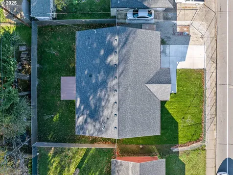 2211 SE 182nd Avenue Portland OR 97233