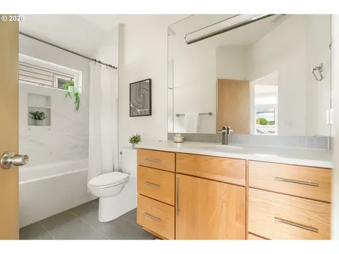 3770 NE 7th Avenue Portland OR 97212