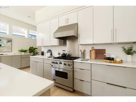 3770 NE 7th Avenue Portland OR 97212