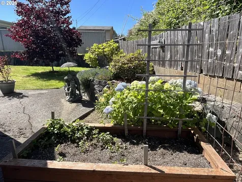 2321 Arthur Drive Reedsport OR 97467