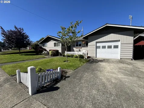 2321 Arthur Drive Reedsport OR 97467