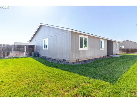 1481 NE Kenna Drive Hermiston OR 97838