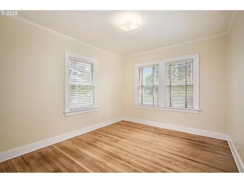 2624 SE 61st Avenue Portland OR 97206