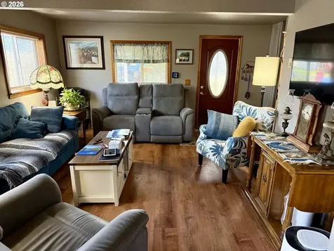 103 W 4th Street Wallowa OR 97885