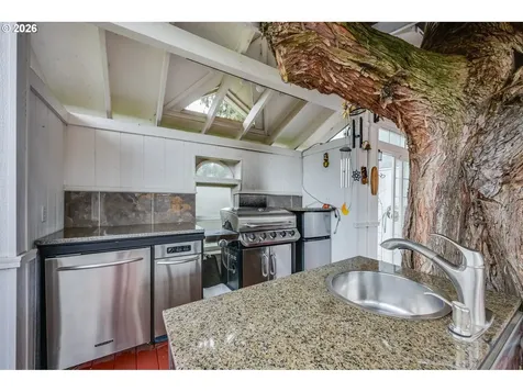 7104 NE 53rd Avenue Vancouver WA 98661