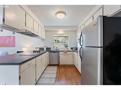 171 NE Olvera Court Gresham OR 97030