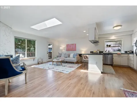 171 NE Olvera Court Gresham OR 97030