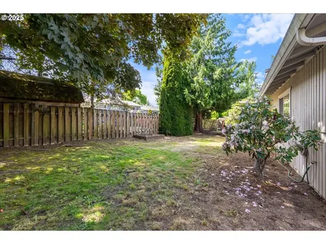 171 NE Olvera Court Gresham OR 97030